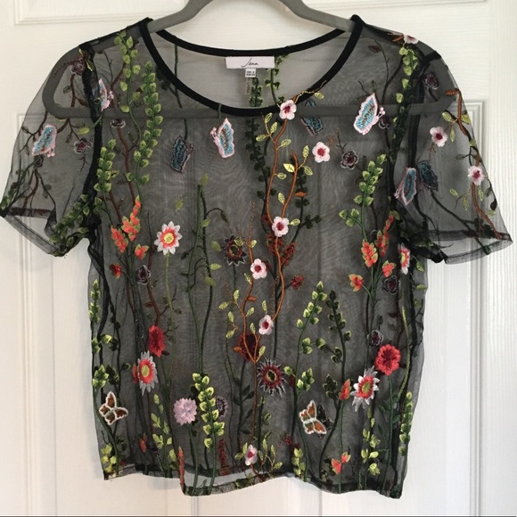 Jenn. Tops - Floral embroidered mesh top. Like new!